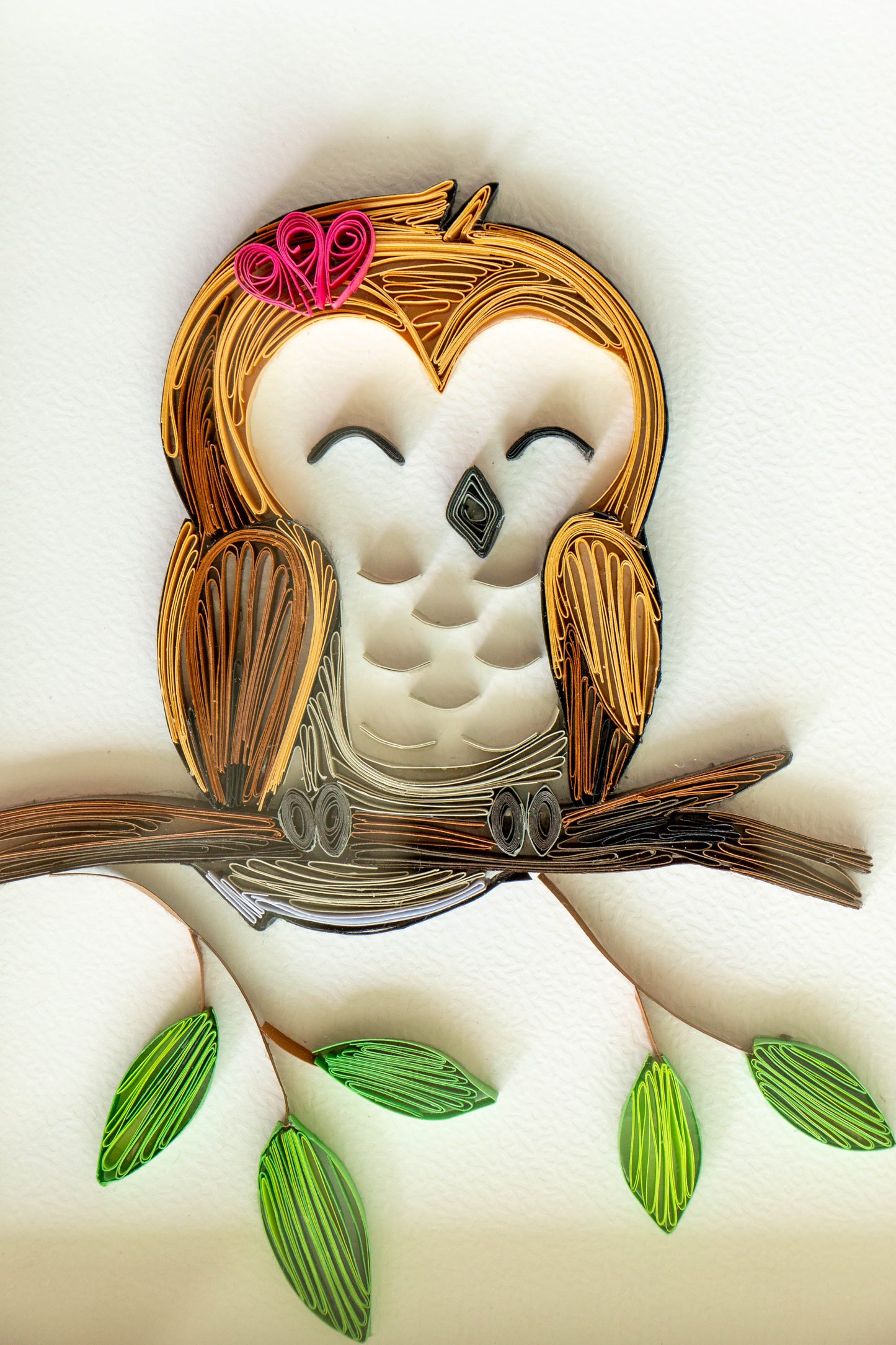 Small baby bird from paper. Baby room present quilling artwork. ArtyMargarita.com Unique artworks from paper.