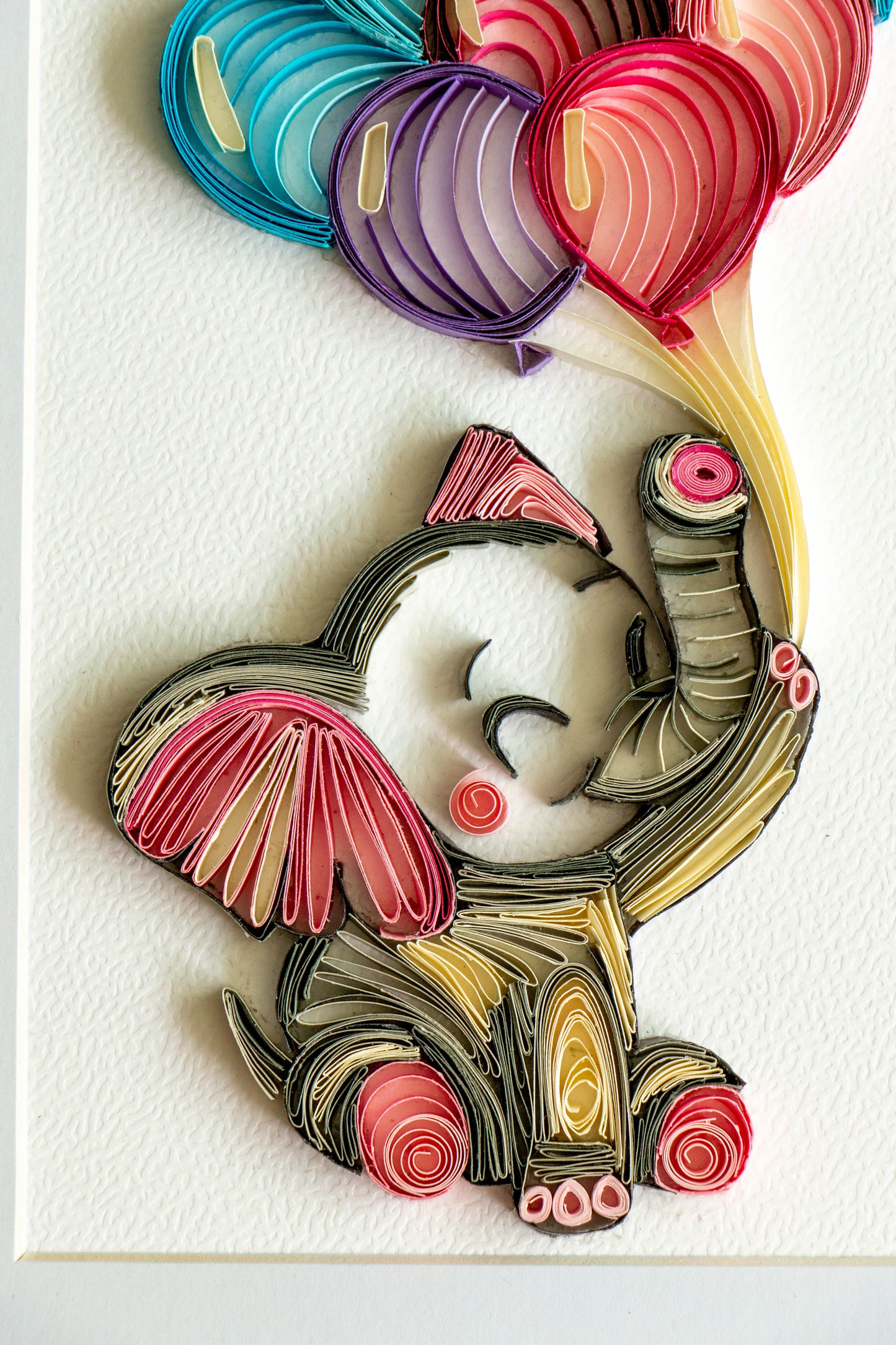 Small baby elephant with balloons from paper. Baby room present quilling artwork. ArtyMargarita.com Unique artworks from paper.
